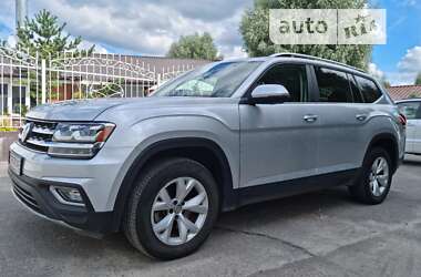 Позашляховик / Кросовер Volkswagen Atlas 2017 в Києві