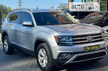 Позашляховик / Кросовер Volkswagen Atlas 2018 в Чернівцях