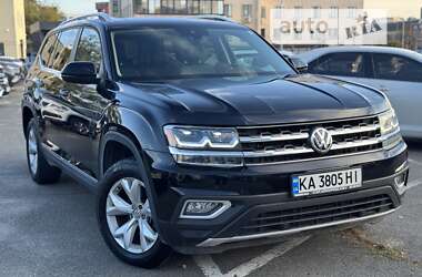 Позашляховик / Кросовер Volkswagen Atlas 2017 в Києві