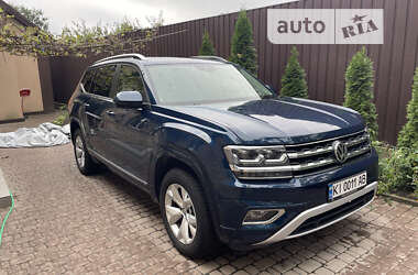 Позашляховик / Кросовер Volkswagen Atlas 2017 в Бучі