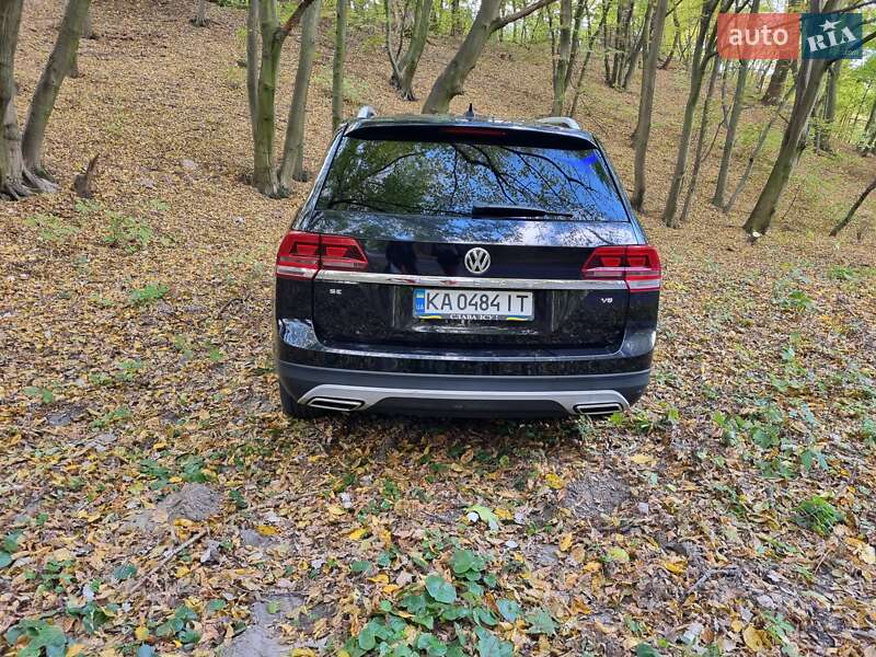 Внедорожник / Кроссовер Volkswagen Atlas 2017 в Киеве