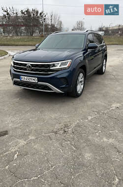 Позашляховик / Кросовер Volkswagen Atlas 2020 в Києві