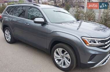 Внедорожник / Кроссовер Volkswagen Atlas 2021 в 