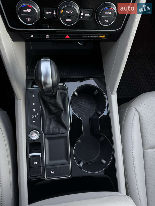 Внедорожник / Кроссовер Volkswagen Atlas 2018 в Одессе