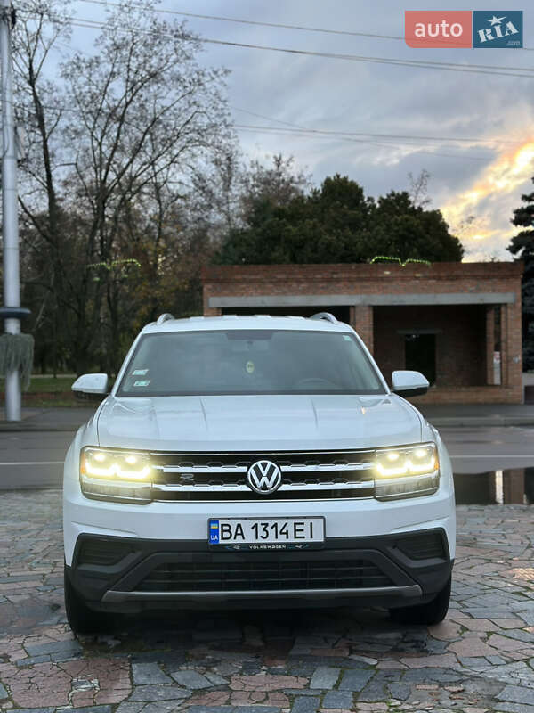 Внедорожник / Кроссовер Volkswagen Atlas 2017 в Кременчуге