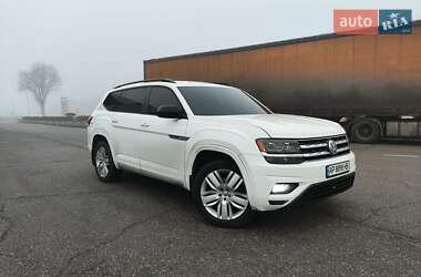 Позашляховик / Кросовер Volkswagen Atlas 2019 в Запоріжжі