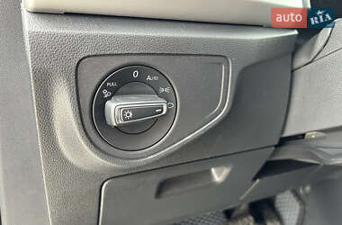 Позашляховик / Кросовер Volkswagen Atlas 2021 в 