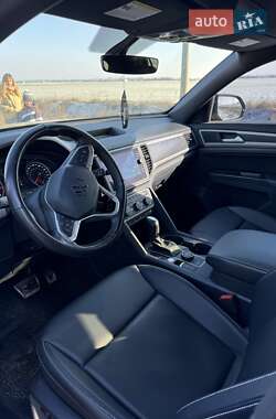 Внедорожник / Кроссовер Volkswagen Atlas 2020 в 
