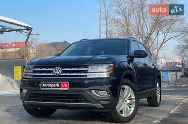 Позашляховик / Кросовер Volkswagen Atlas 2017 в Києві