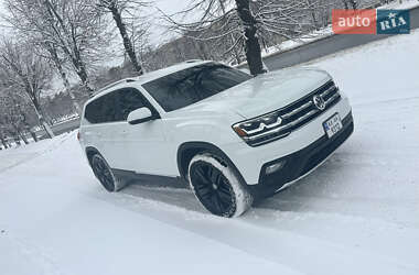 Позашляховик / Кросовер Volkswagen Atlas 2017 в Харкові