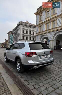 Позашляховик / Кросовер Volkswagen Atlas 2017 в Києві