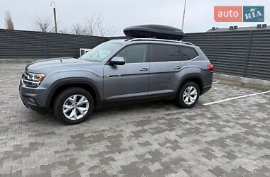 Позашляховик / Кросовер Volkswagen Atlas 2018 в 