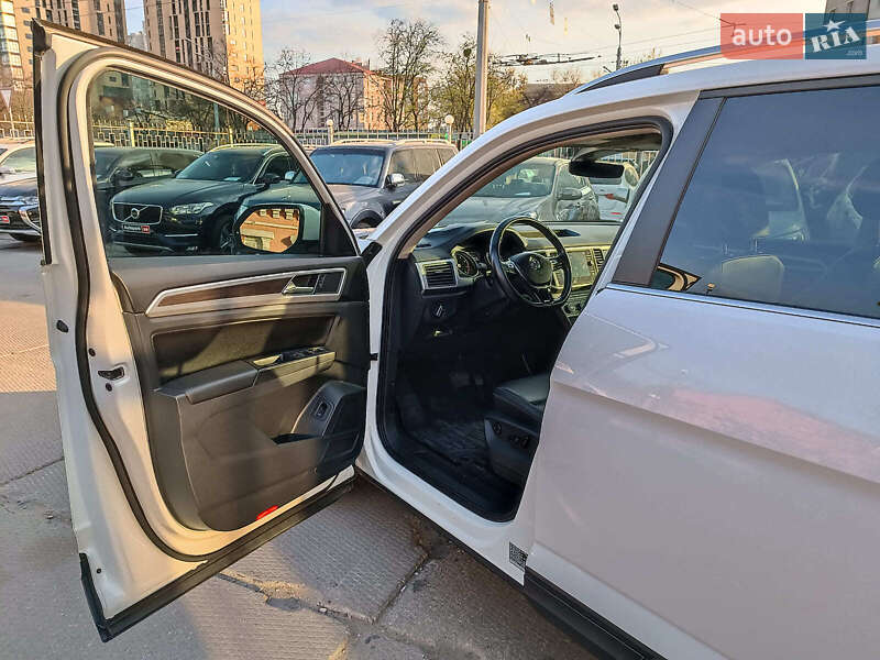 Внедорожник / Кроссовер Volkswagen Atlas 2017 в Харькове