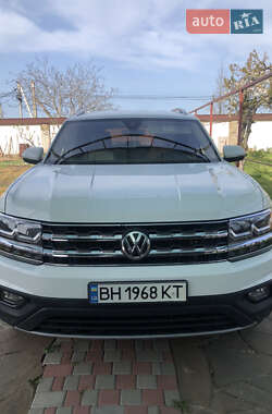 Внедорожник / Кроссовер Volkswagen Atlas 2018 в 