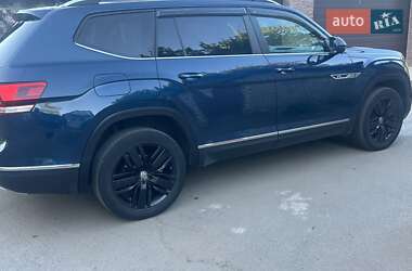 Внедорожник / Кроссовер Volkswagen Atlas 2019 в 