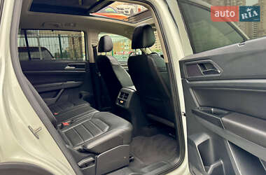 Внедорожник / Кроссовер Volkswagen Atlas 2019 в 