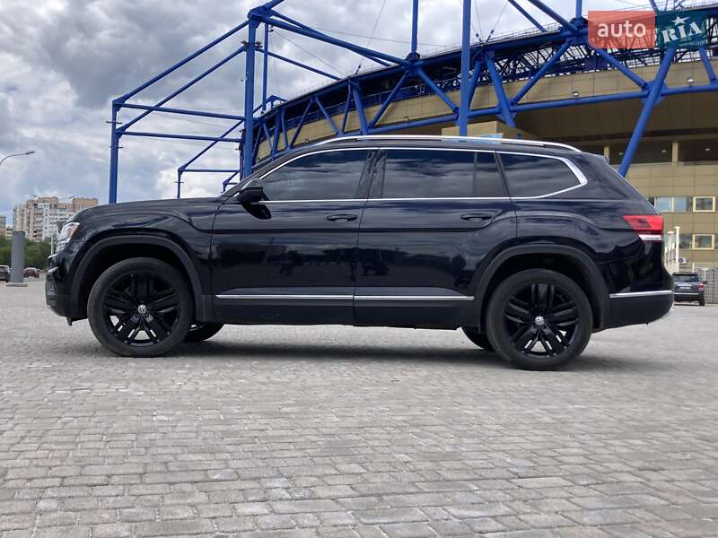 Позашляховик / Кросовер Volkswagen Atlas 2019 в Харкові