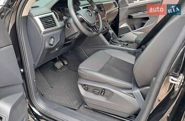 Внедорожник / Кроссовер Volkswagen Atlas 2019 в 