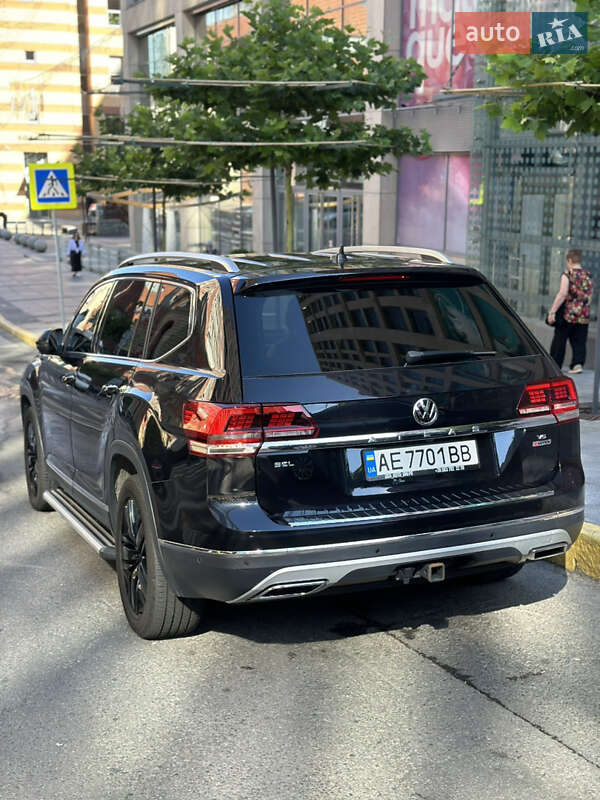 Позашляховик / Кросовер Volkswagen Atlas 2019 в Дніпрі