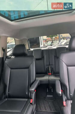 Позашляховик / Кросовер Volkswagen Atlas 2019 в 