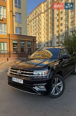 Внедорожник / Кроссовер Volkswagen Atlas 2018 в Вишневом