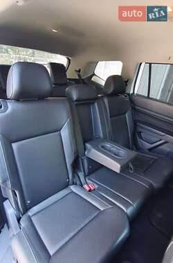 Внедорожник / Кроссовер Volkswagen Atlas 2018 в 