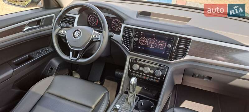 Внедорожник / Кроссовер Volkswagen Atlas 2018 в Коростене