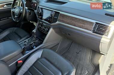 Внедорожник / Кроссовер Volkswagen Atlas 2018 в 
