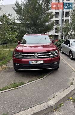 Позашляховик / Кросовер Volkswagen Atlas 2017 в Києві