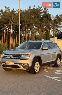 Внедорожник / Кроссовер Volkswagen Atlas 2017 в Киеве