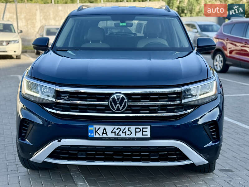 Внедорожник / Кроссовер Volkswagen Atlas 2022 в 
