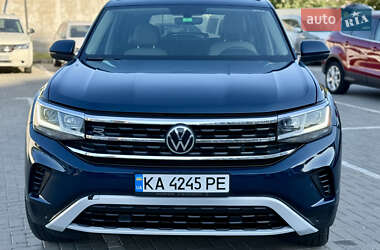 Внедорожник / Кроссовер Volkswagen Atlas 2022 в 