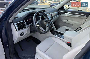 Внедорожник / Кроссовер Volkswagen Atlas 2022 в 