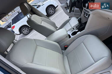 Внедорожник / Кроссовер Volkswagen Atlas 2022 в 