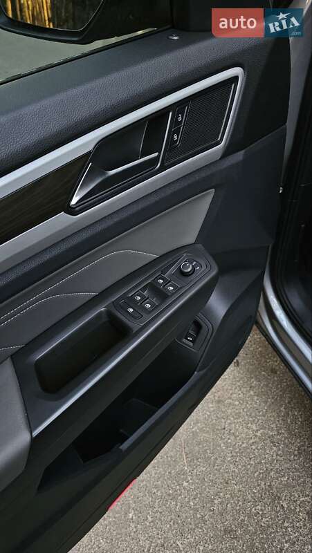 Внедорожник / Кроссовер Volkswagen Atlas 2022 в Киеве