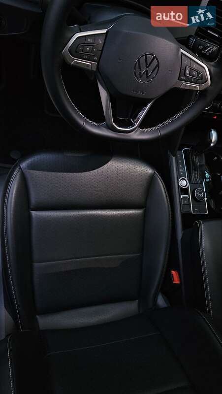 Внедорожник / Кроссовер Volkswagen Atlas 2022 в Киеве