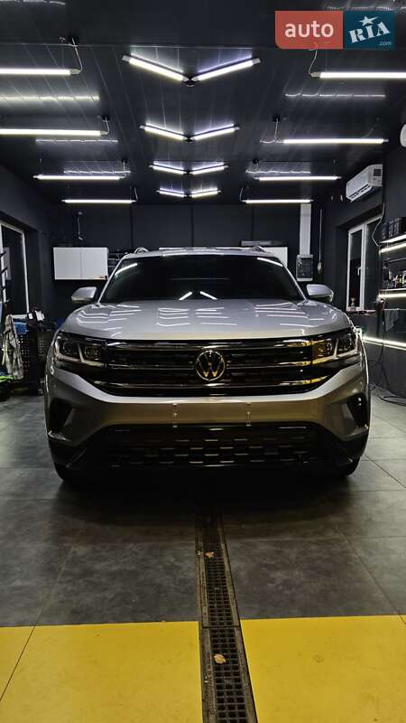 Внедорожник / Кроссовер Volkswagen Atlas 2022 в Киеве