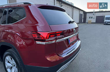 Позашляховик / Кросовер Volkswagen Atlas 2018 в 