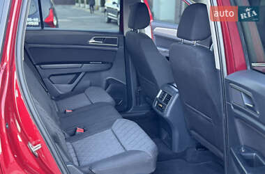 Позашляховик / Кросовер Volkswagen Atlas 2018 в 