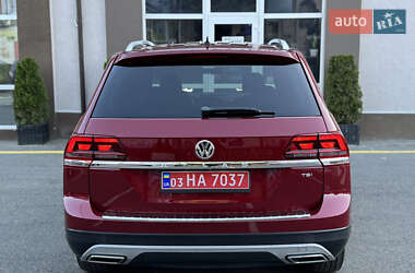 Позашляховик / Кросовер Volkswagen Atlas 2018 в 