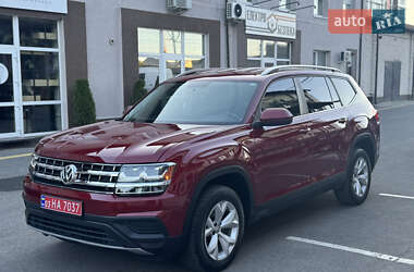 Позашляховик / Кросовер Volkswagen Atlas 2018 в 