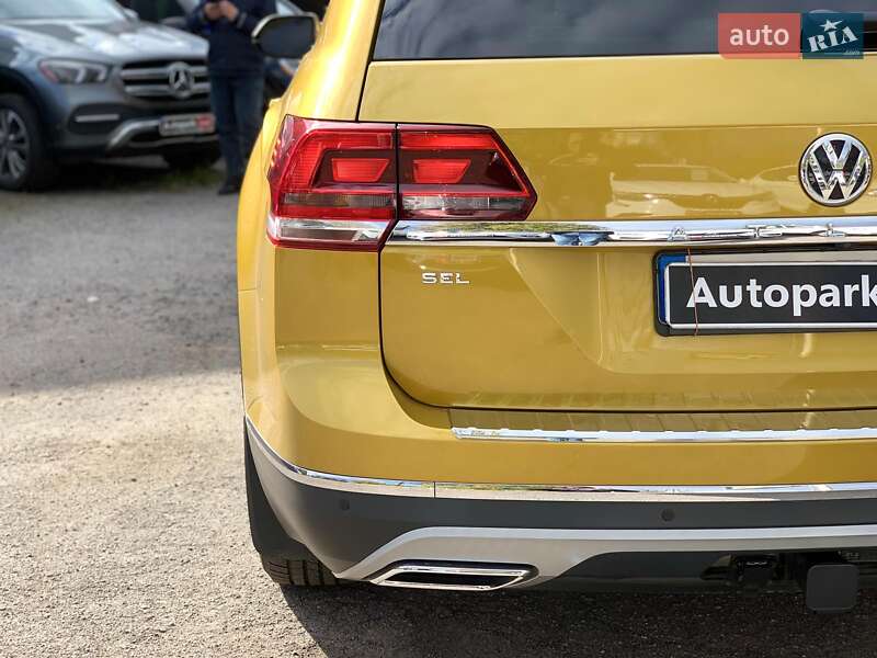 Позашляховик / Кросовер Volkswagen Atlas 2017 в Вінниці