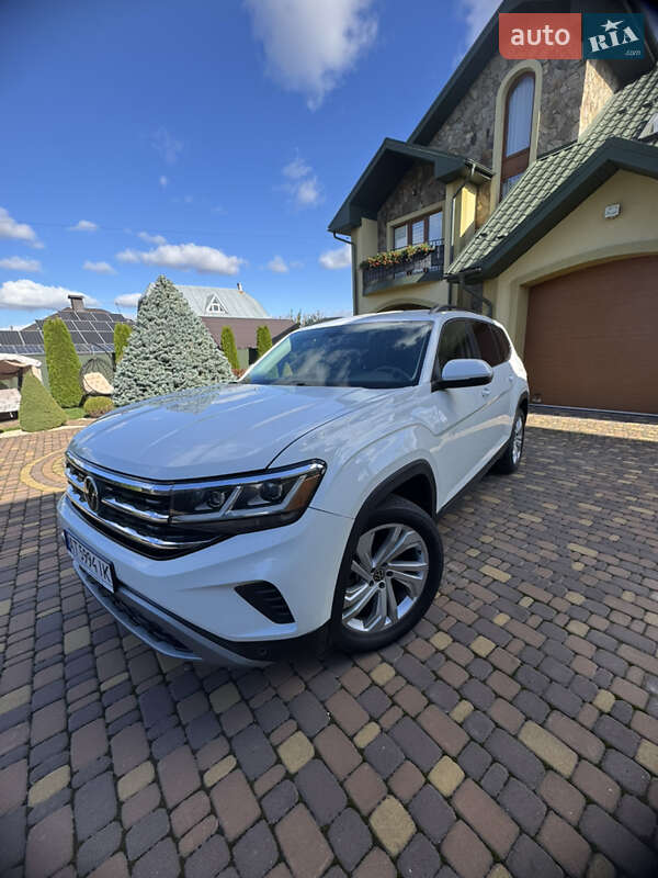 Позашляховик / Кросовер Volkswagen Atlas 2020 в Івано-Франківську