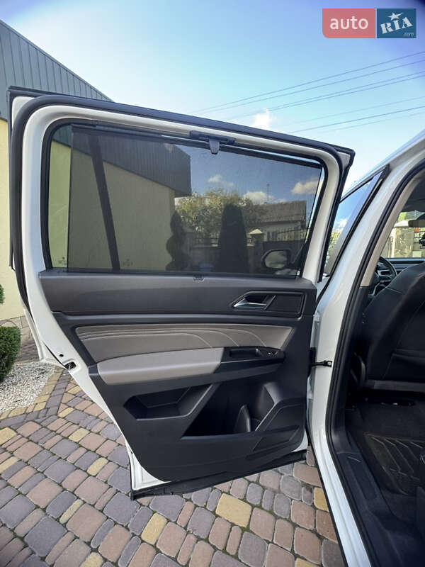 Позашляховик / Кросовер Volkswagen Atlas 2020 в Івано-Франківську