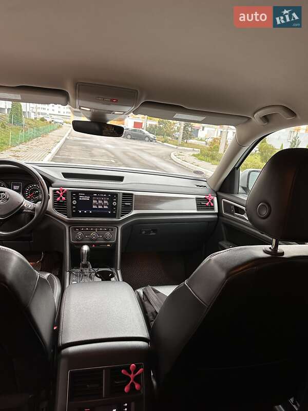 Позашляховик / Кросовер Volkswagen Atlas 2017 в Харкові фото 10 Позашляховик / Кросовер Volkswagen Atlas 2017 в Харкові
