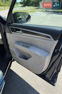 Внедорожник / Кроссовер Volkswagen Atlas 2018 в 