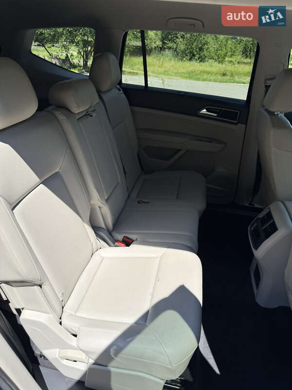 Позашляховик / Кросовер Volkswagen Atlas 2018 в Києві фото 38 Позашляховик / Кросовер Volkswagen Atlas 2018 в Києві