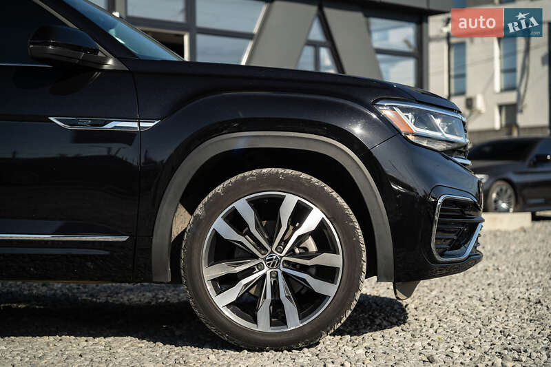 Позашляховик / Кросовер Volkswagen Atlas 2020 в Чернівцях