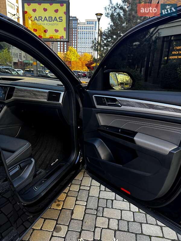 Внедорожник / Кроссовер Volkswagen Atlas 2020 в Киеве фото 51 Внедорожник / Кроссовер Volkswagen Atlas 2020 в Киеве