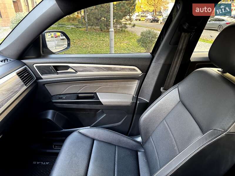 Внедорожник / Кроссовер Volkswagen Atlas 2020 в Киеве фото 59 Внедорожник / Кроссовер Volkswagen Atlas 2020 в Киеве